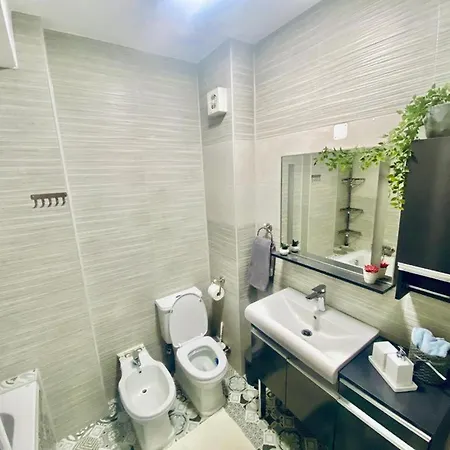 M&L Summer Apartament アパートホテル