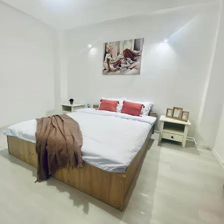 M&L Summer Apartament * コンスタンツァ