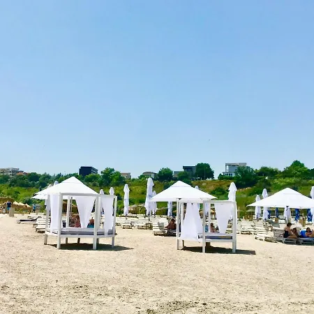 M&L Summer Apartament アパートホテル